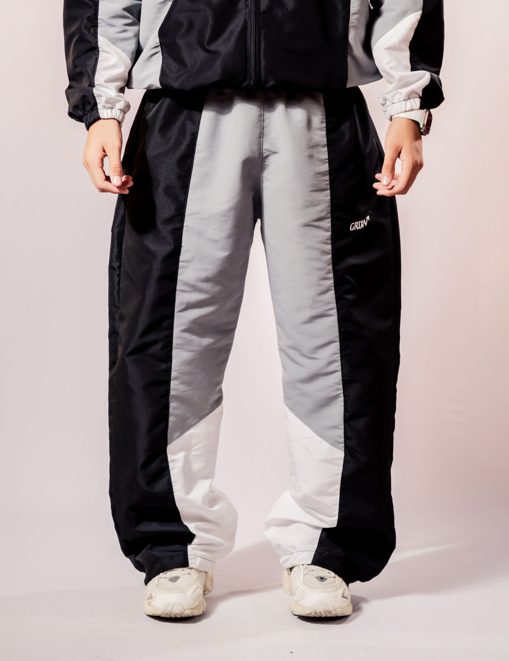 SUDADERA AXIS NEGRA GX4.6