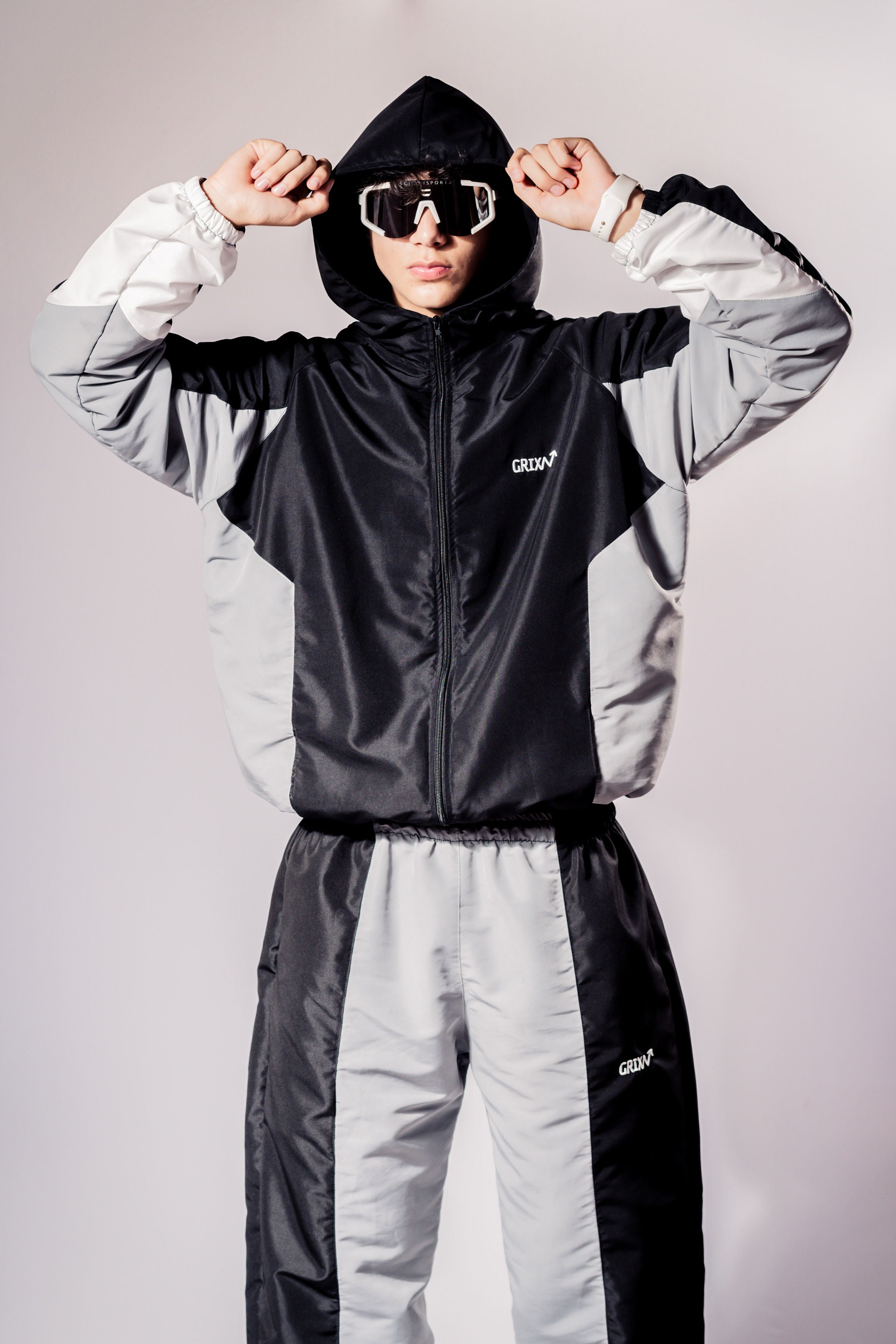 CHAQUETA AXIS NEGRA GX6.4