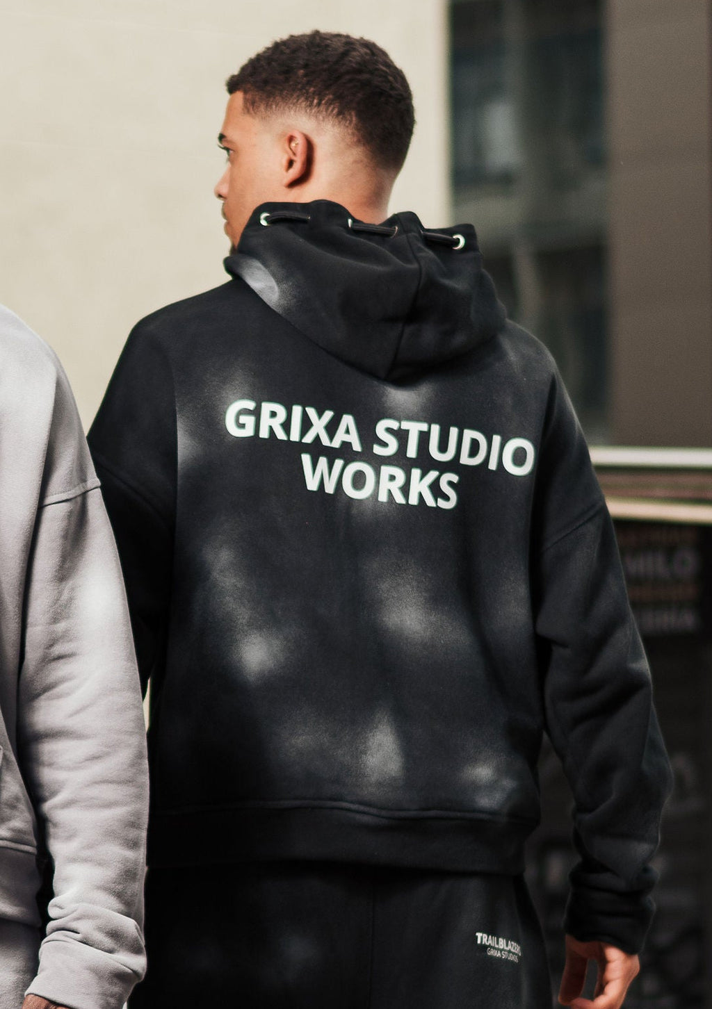 ZIP HOODIE 258 NEGRO GX6.8