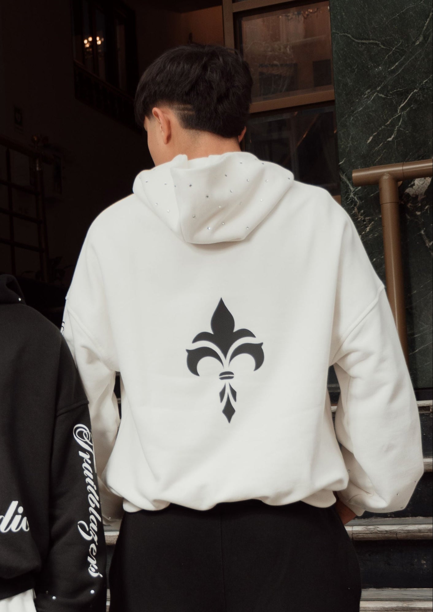 CASTLE HOODIE BLANCO GX2.9